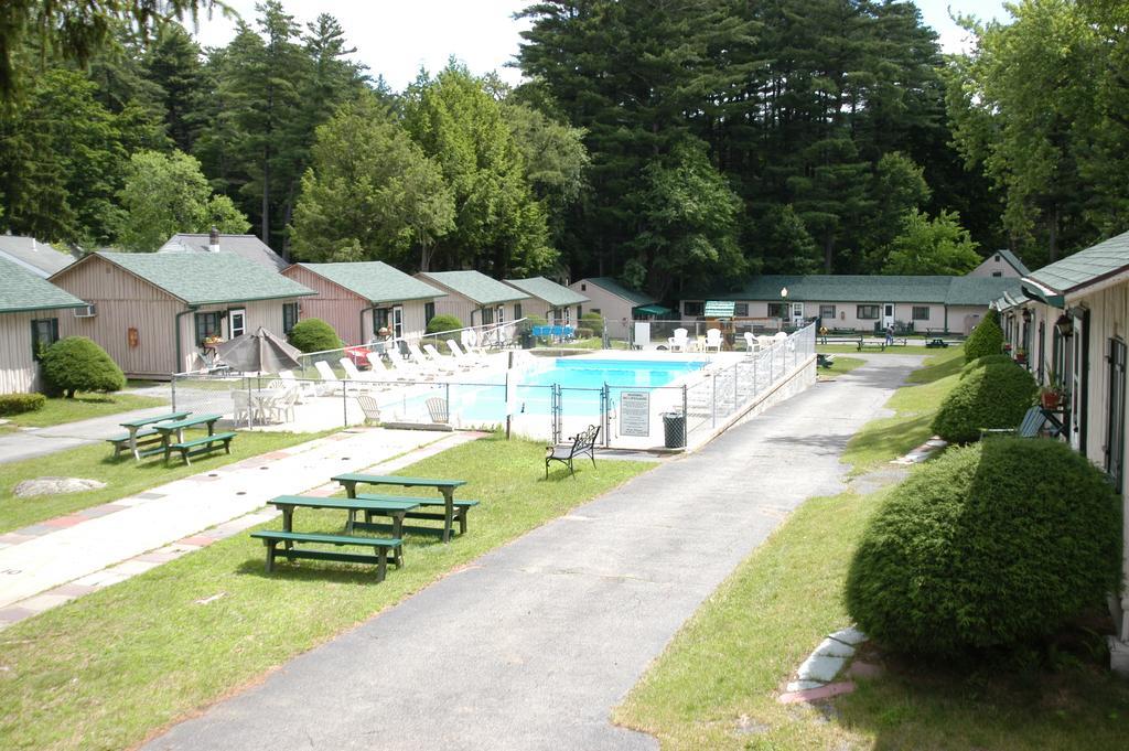 Lincoln Log Colony Hotel Lake George Exterior foto